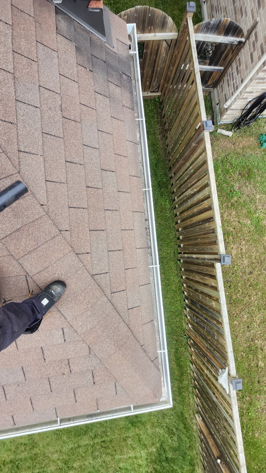 Gutter after cleaning